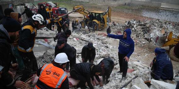 Ongoing rescue efforts in Samada, north-west Syria.