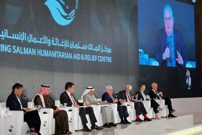 USG Griffiths with the panel at the opening session of the Riyadh Humanitarian Forum.
