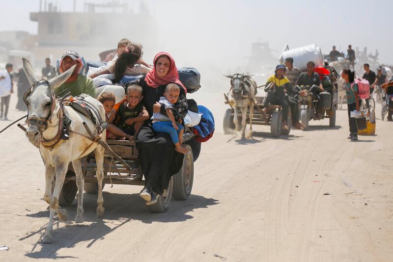 Families in Khan Younis are on the move again following evacuation orders from Israeli authorities. Gaza